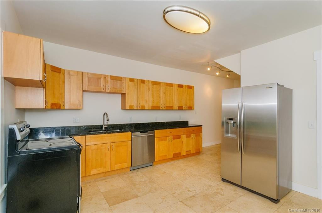 70 Clinton Avenue - Photo 8