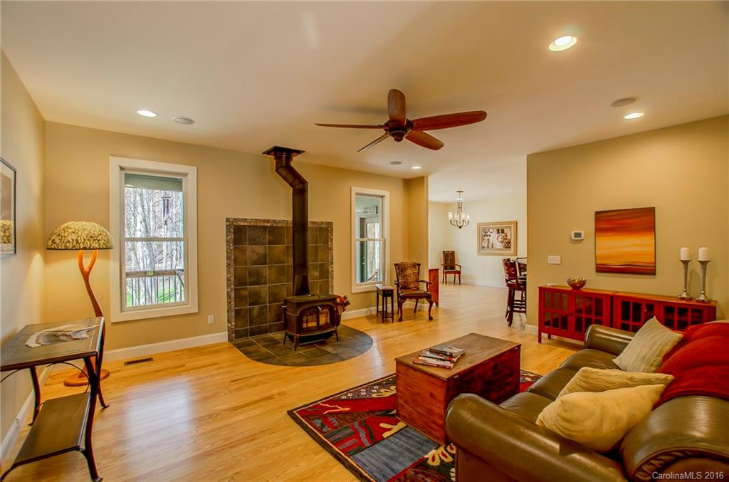 333 Martins Creek Road - Photo 8