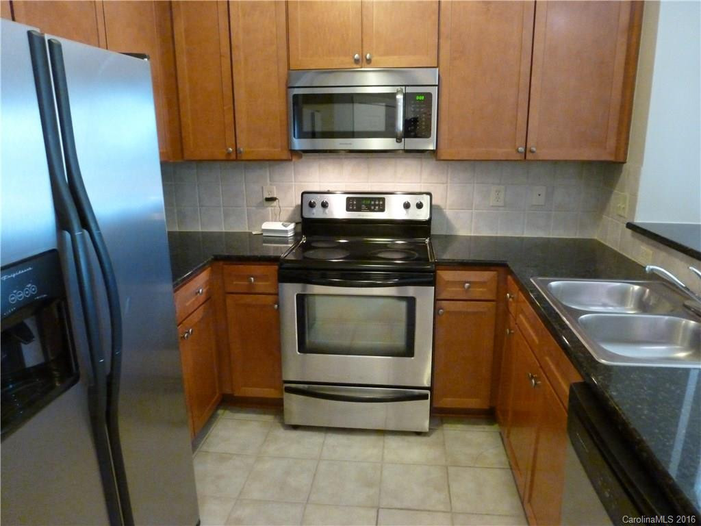 9 Kenilworth Knoll #106 - Photo 14
