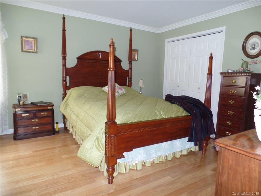 302 Thunder Road #S2L109 - Photo 18