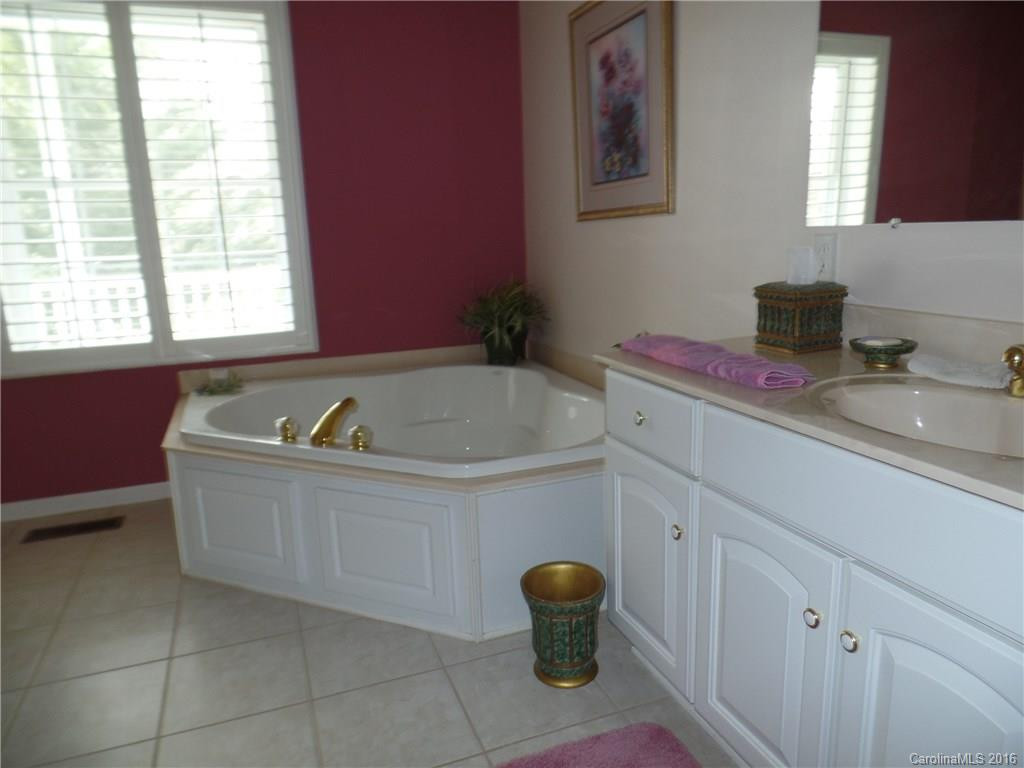 302 Thunder Road #S2L109 - Photo 19