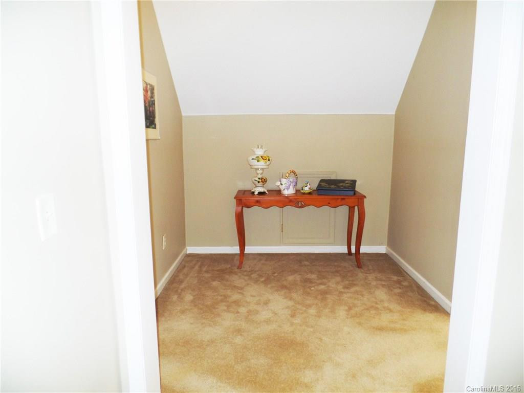 302 Thunder Road #S2L109 - Photo 21