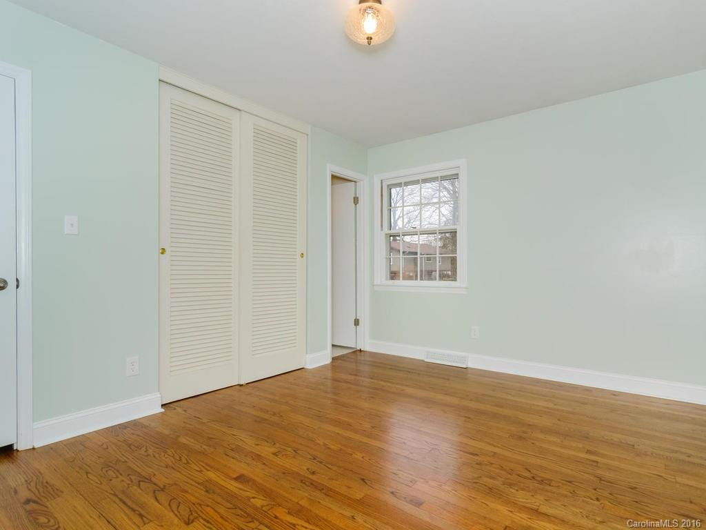 63 Imperial Court - Photo 13
