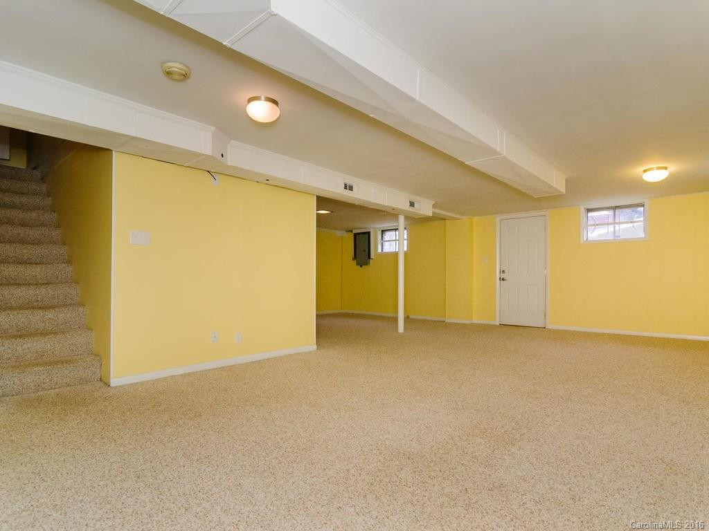 63 Imperial Court - Photo 15