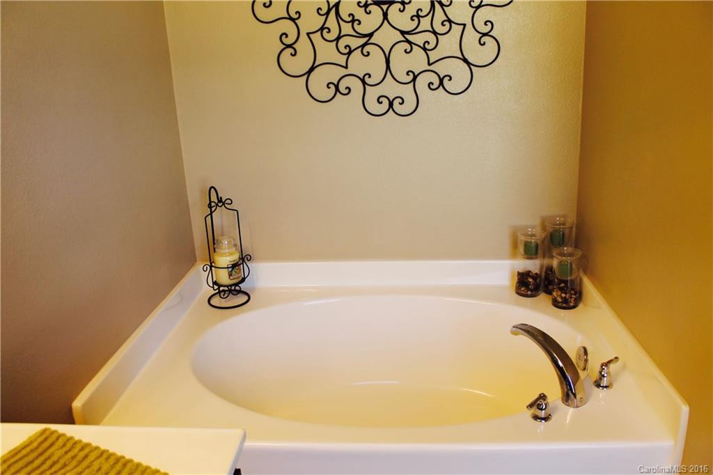 202 Hondah Road #12 - Photo 16