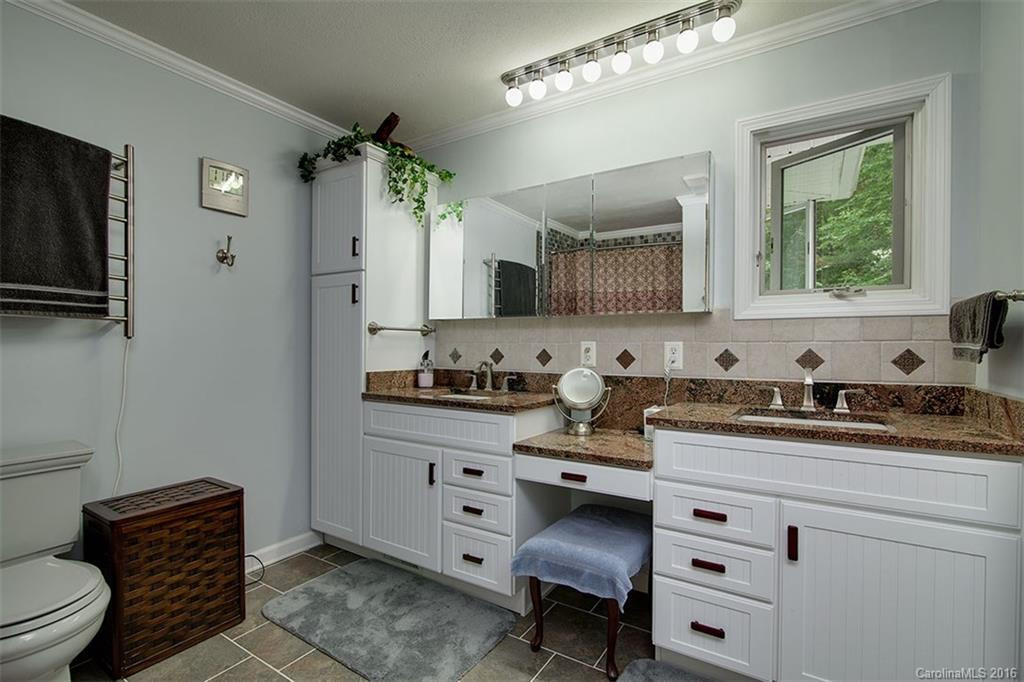 1833 Cherrywood Lane - Photo 13