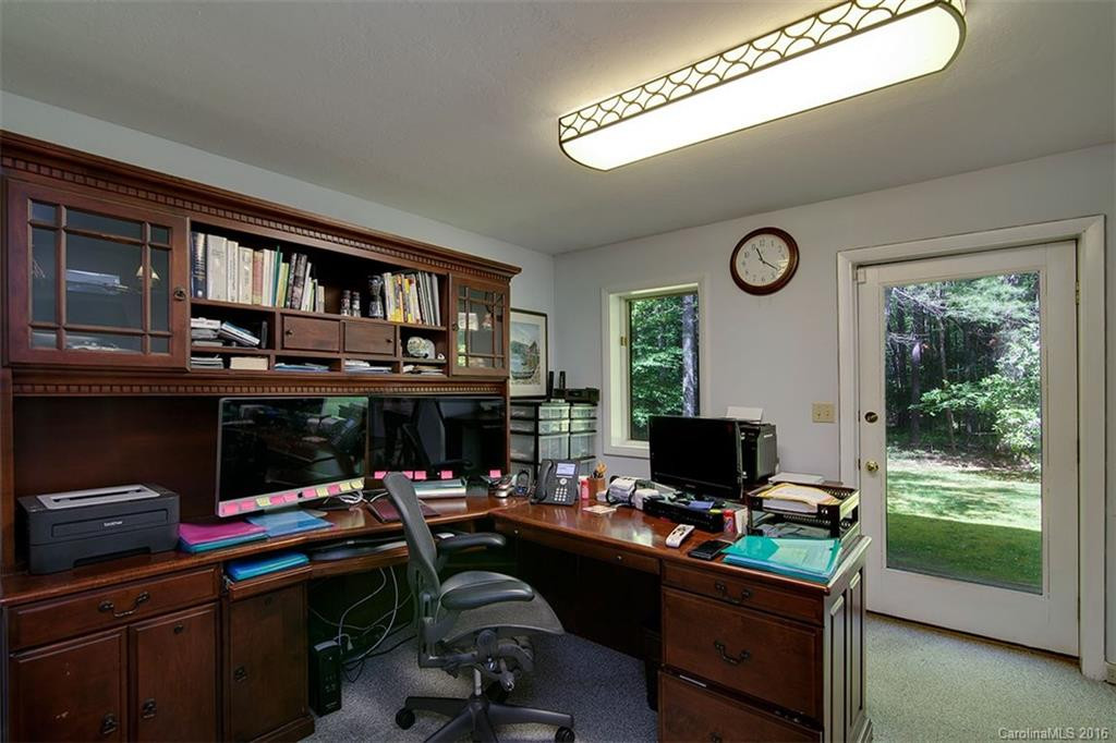1833 Cherrywood Lane - Photo 16