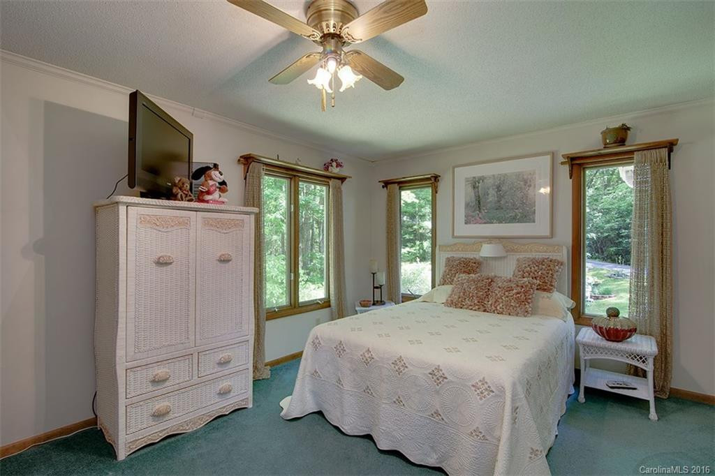 1833 Cherrywood Lane - Photo 17