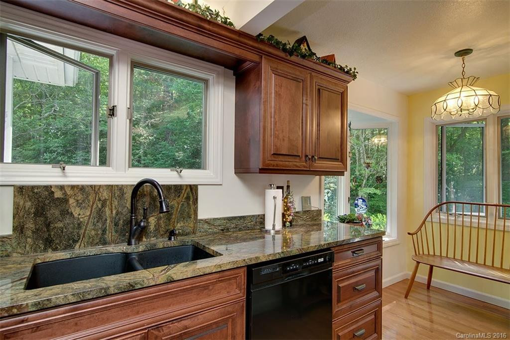 1833 Cherrywood Lane - Photo 7