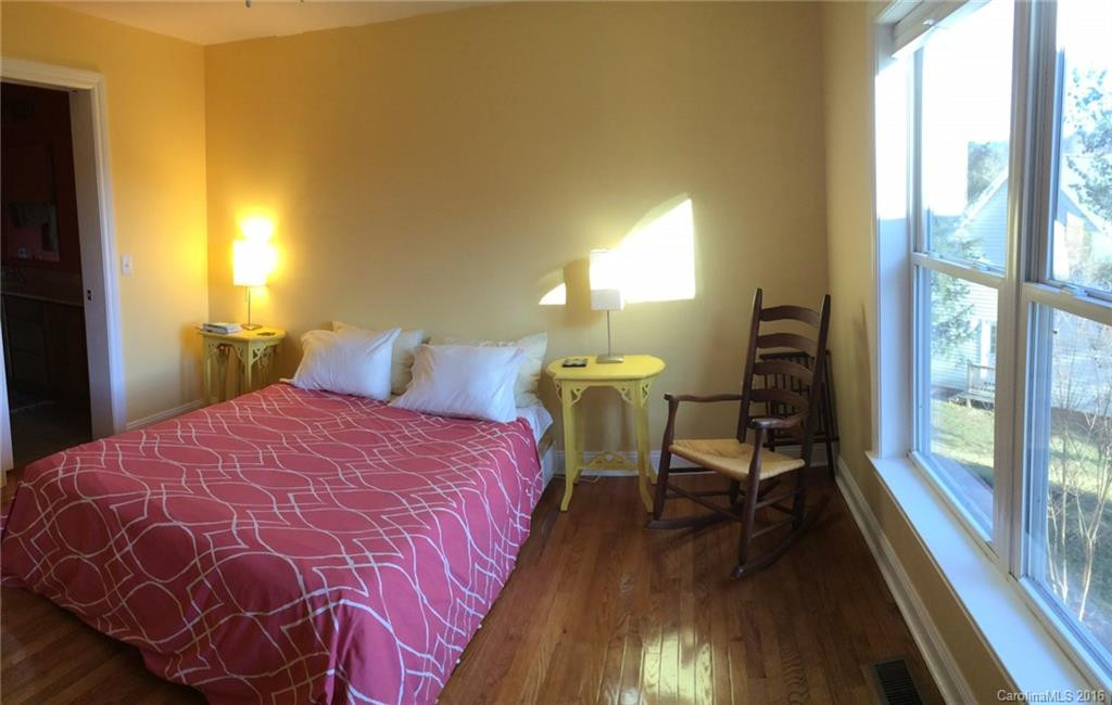15 Iris Hill Drive #B - Photo 8