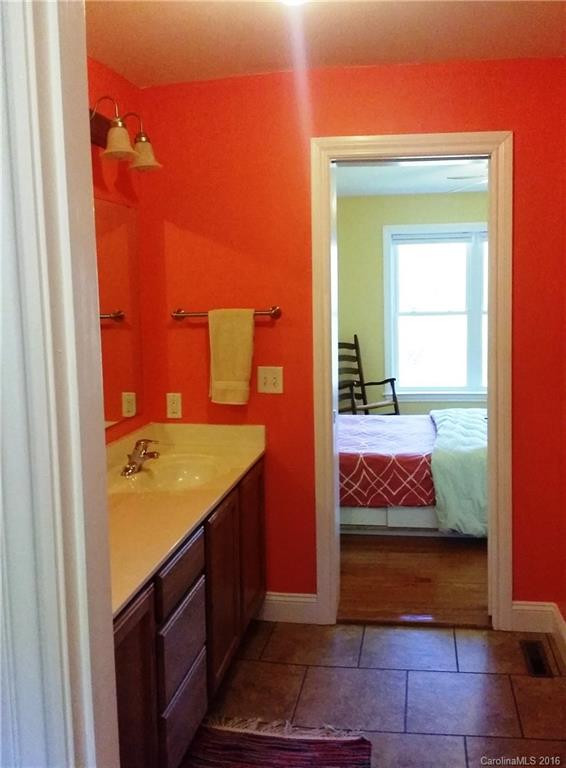 15 Iris Hill Drive #B - Photo 10