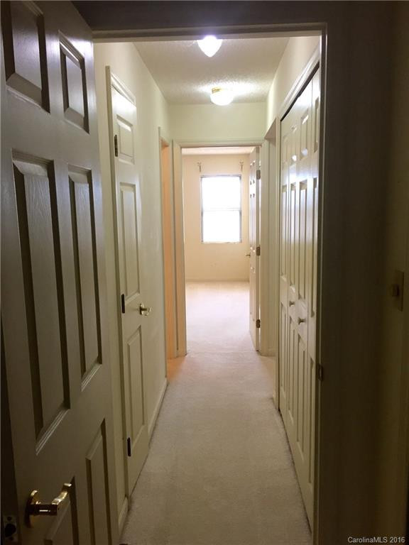 2201 Abbey Circle #V1 - Photo 10