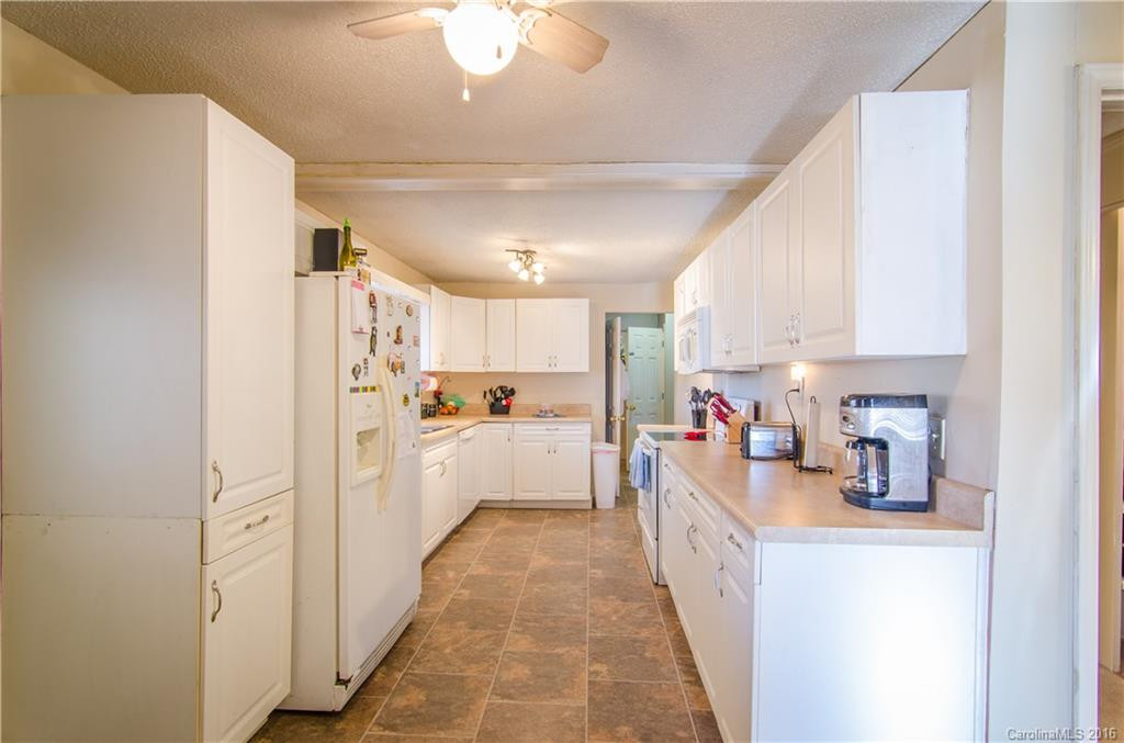 84 Lakeside Drive - Photo 11