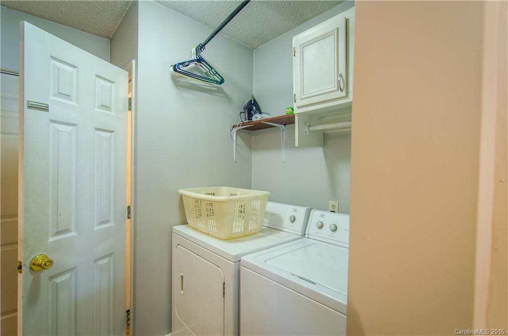 84 Lakeside Drive - Photo 12