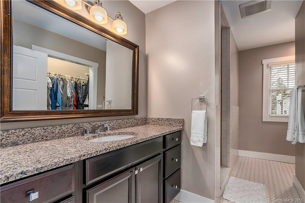 17 Woodley Avenue - Photo 10