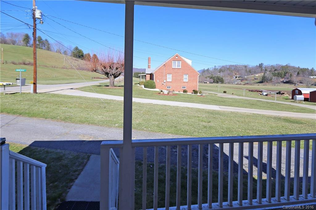 437 Henson Cove Road #11 - Photo 2