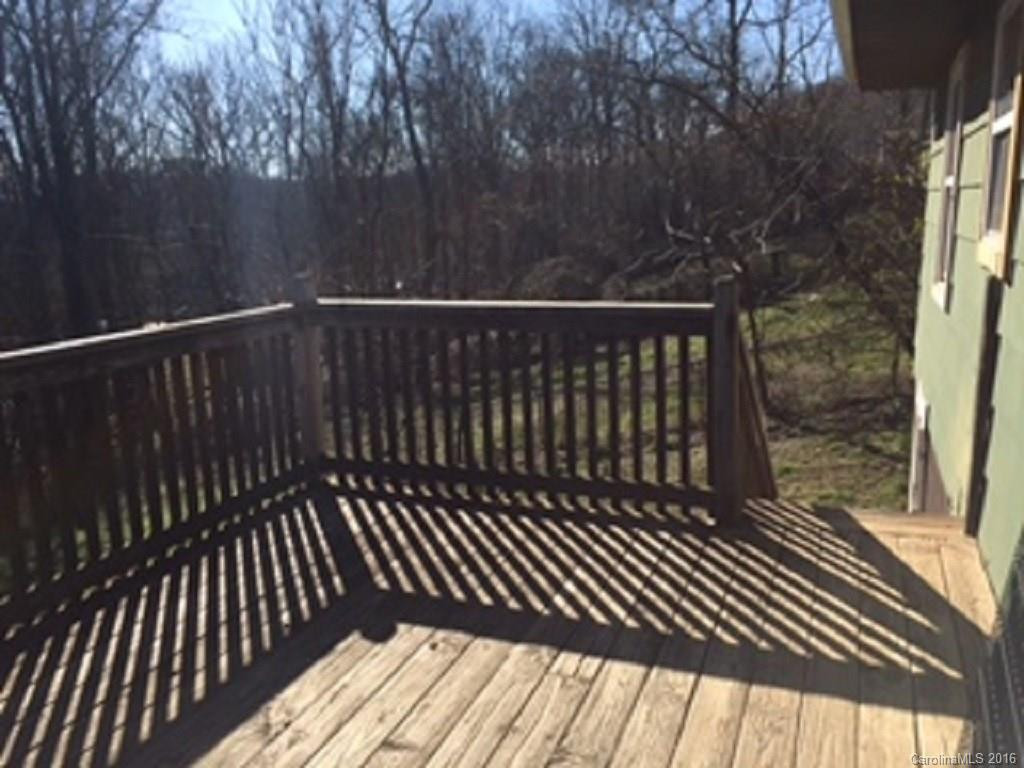 556 Deaverview Road - Photo 8