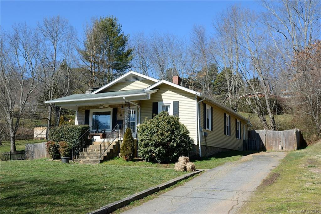 57 Nesbitt Street - Photo 2