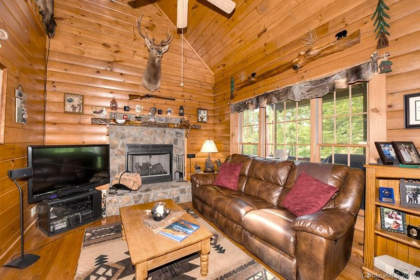 1050 River Ridge Parkway - Photo 4