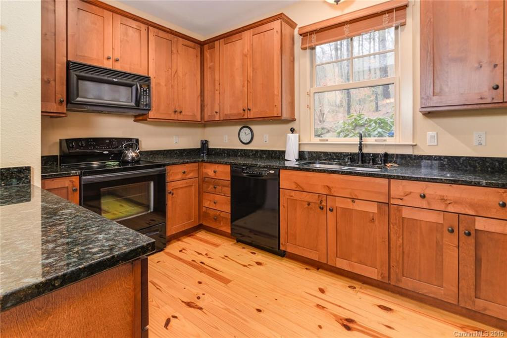 88 Woodbridge Drive - Photo 12