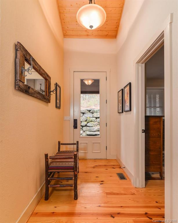 88 Woodbridge Drive - Photo 3