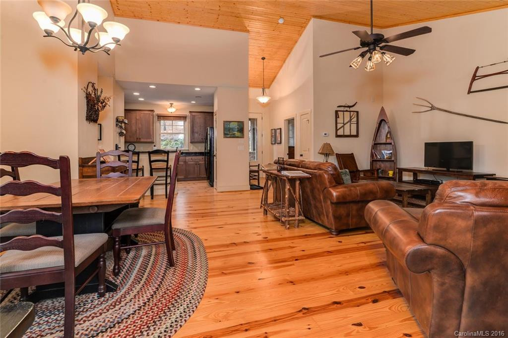 88 Woodbridge Drive - Photo 9