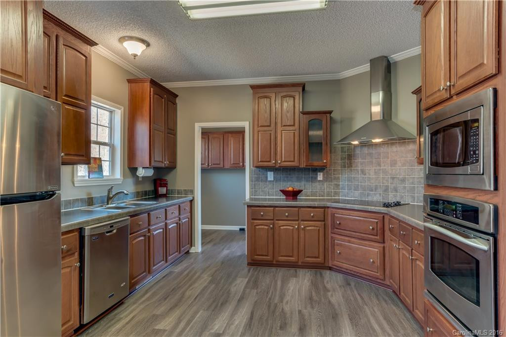 6410 Big Level Road - Photo 8