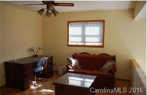 2688 Rosemount Road - Photo 12