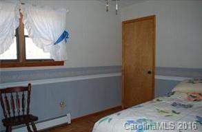 2688 Rosemount Road - Photo 13