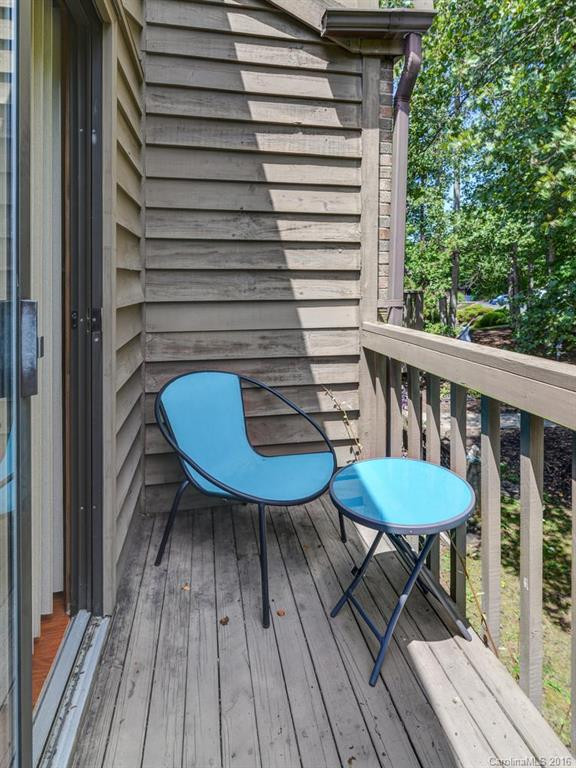 10 Ravencroft Lane #10 - Photo 17