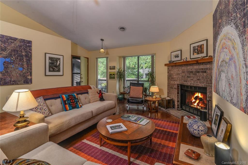 10 Ravencroft Lane #10 - Photo 5