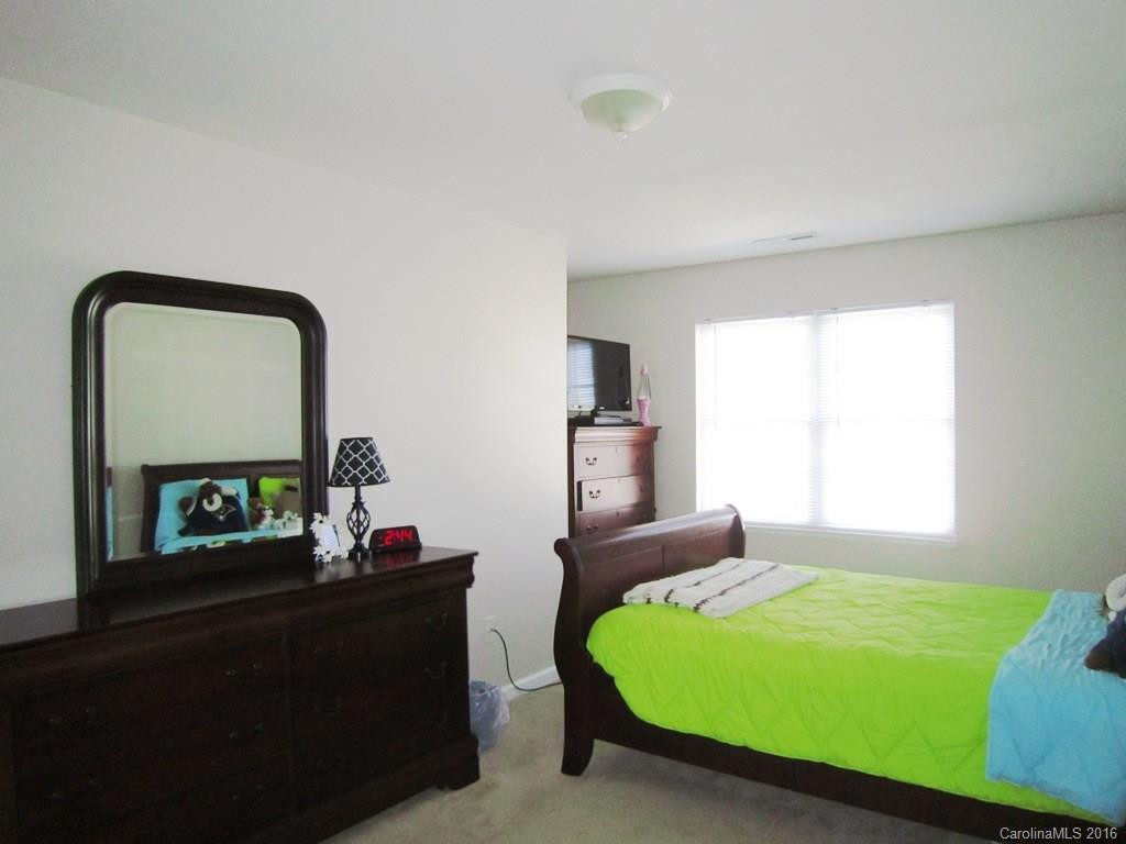 18 Yorktown Circle #18 - Photo 14