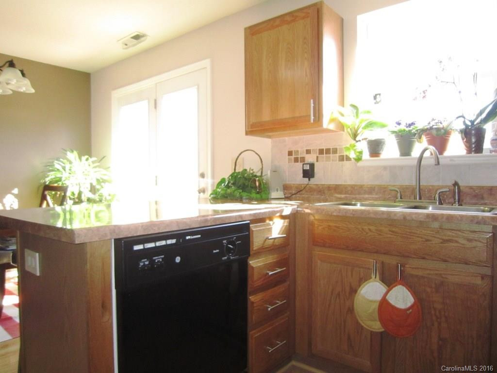 18 Yorktown Circle #18 - Photo 9