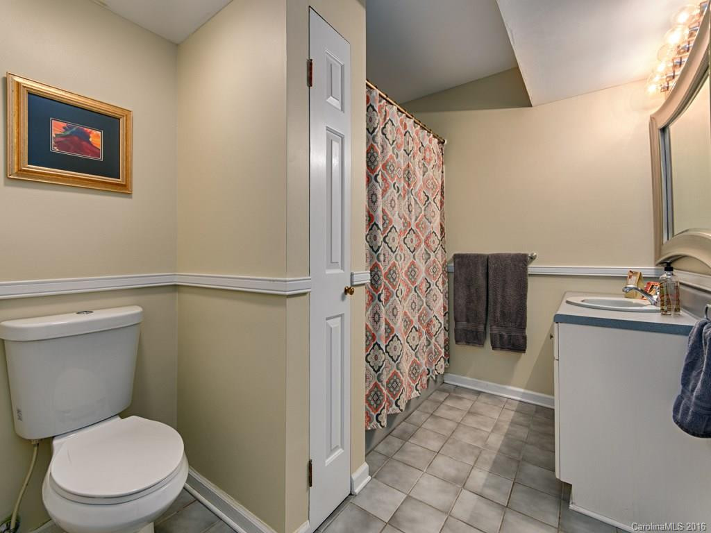 74 Plymouth Circle - Photo 16
