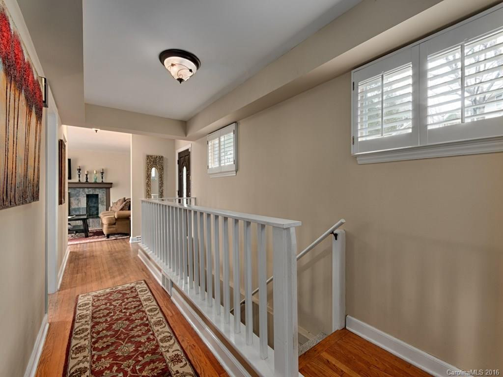 74 Plymouth Circle - Photo 17