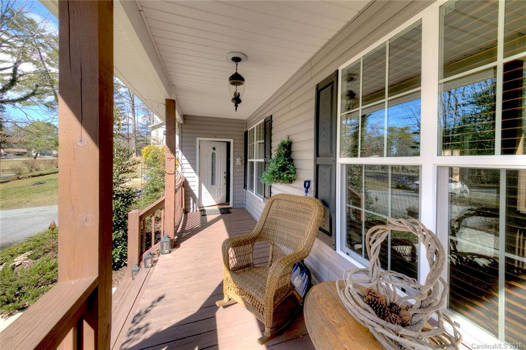 163 Peachtree Street - Photo 2