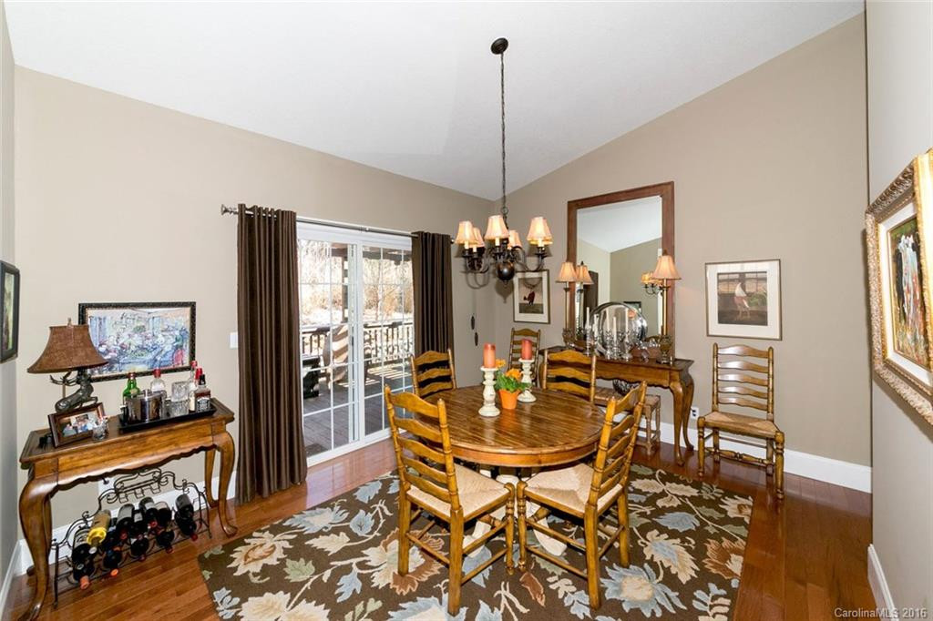 163 Peachtree Street - Photo 9