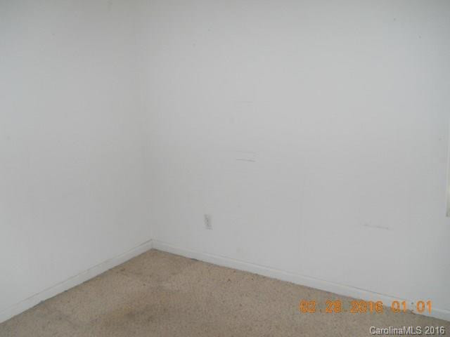 38 Queen Road #C - Photo 6