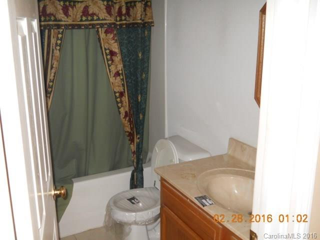 38 Queen Road #C - Photo 7