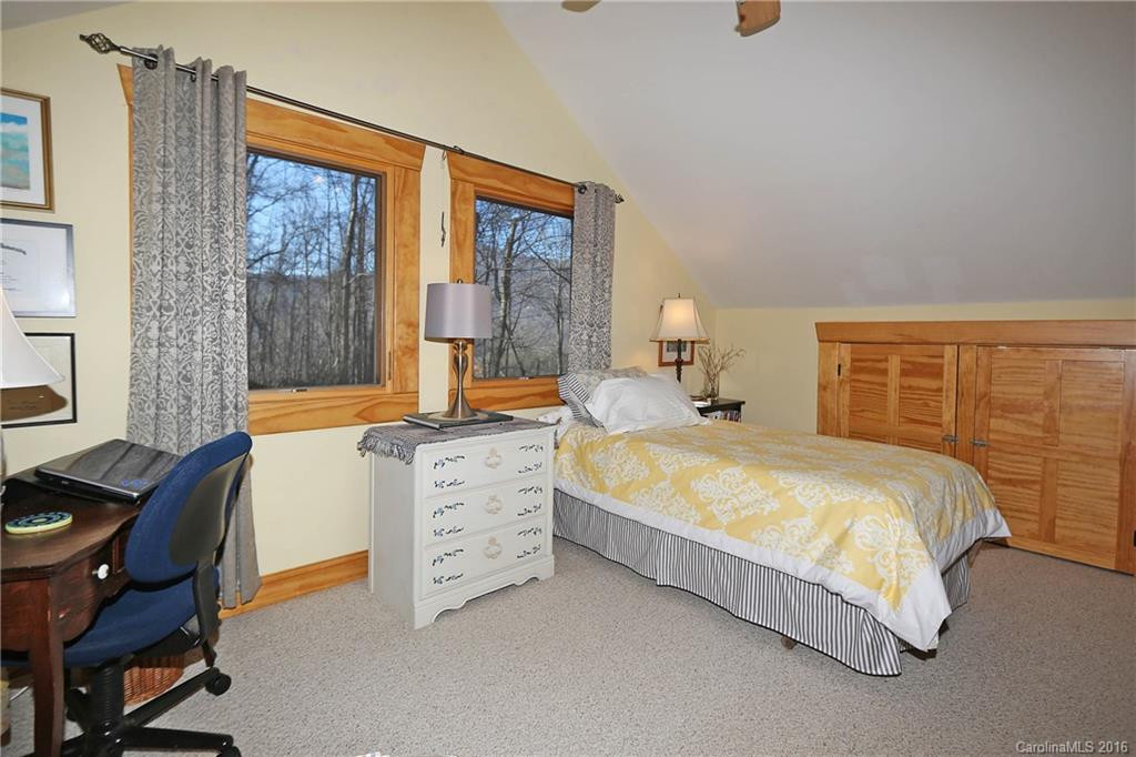 398 Sanctuary Road - Photo 11