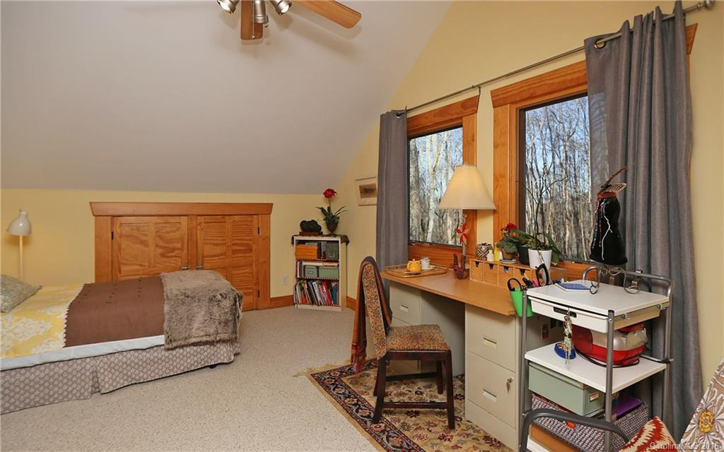 398 Sanctuary Road - Photo 13