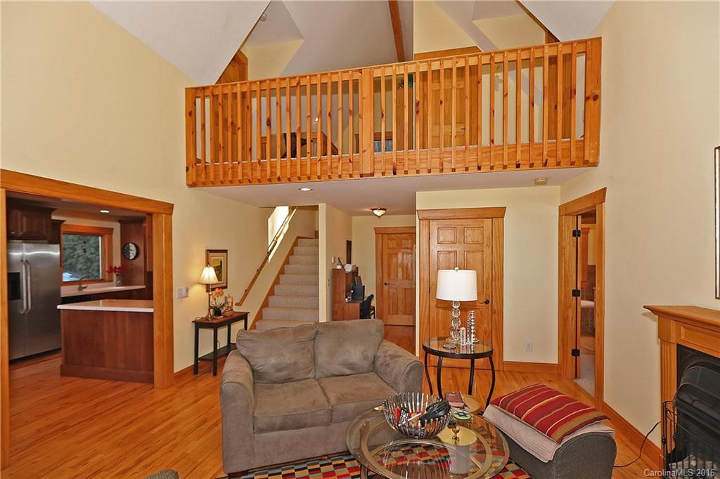 398 Sanctuary Road - Photo 4