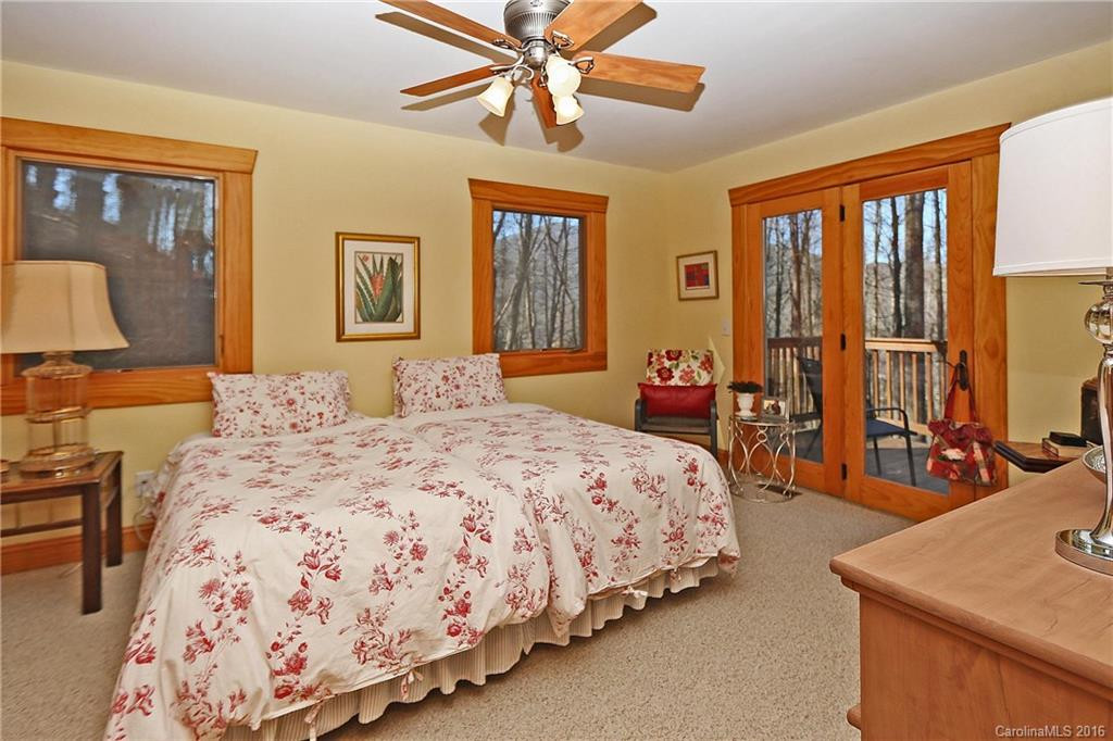 398 Sanctuary Road - Photo 9