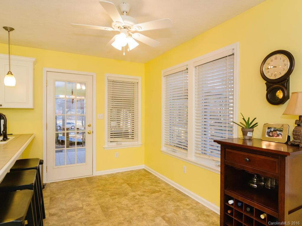 173 Timberlane Drive - Photo 10