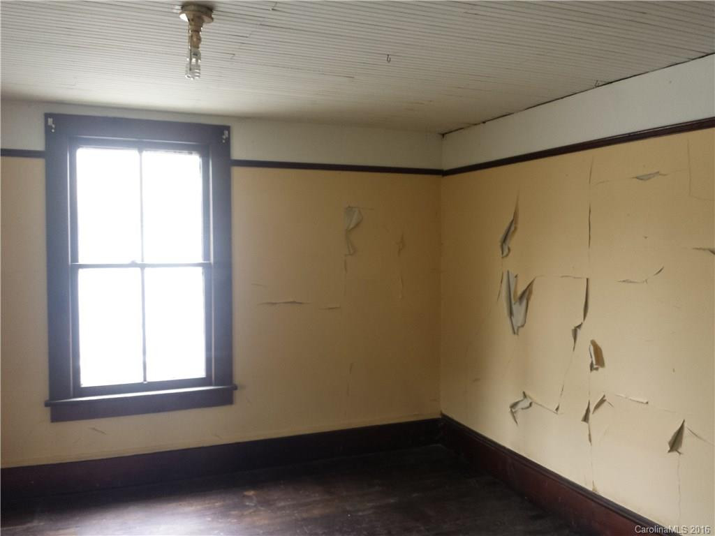 328 Main Street - Photo 14