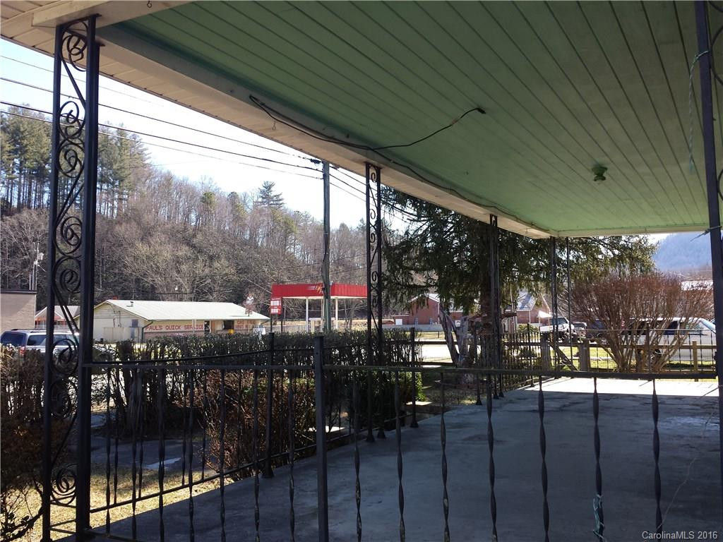 328 Main Street - Photo 4