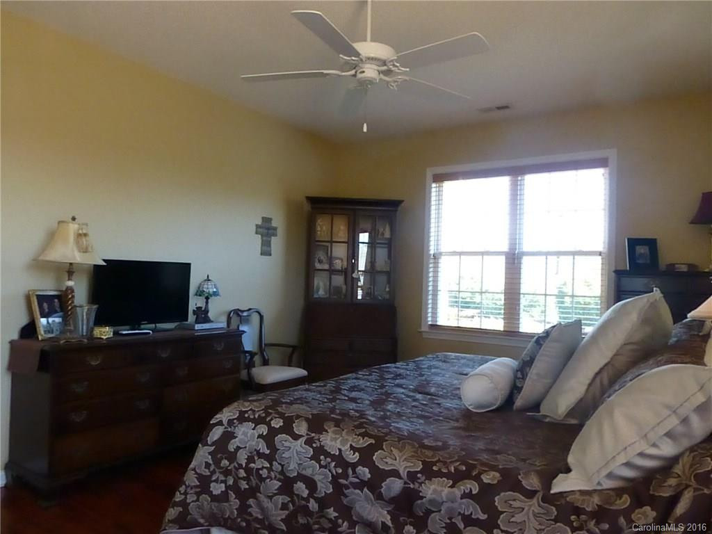 147 Farm Valley Road - Photo 12