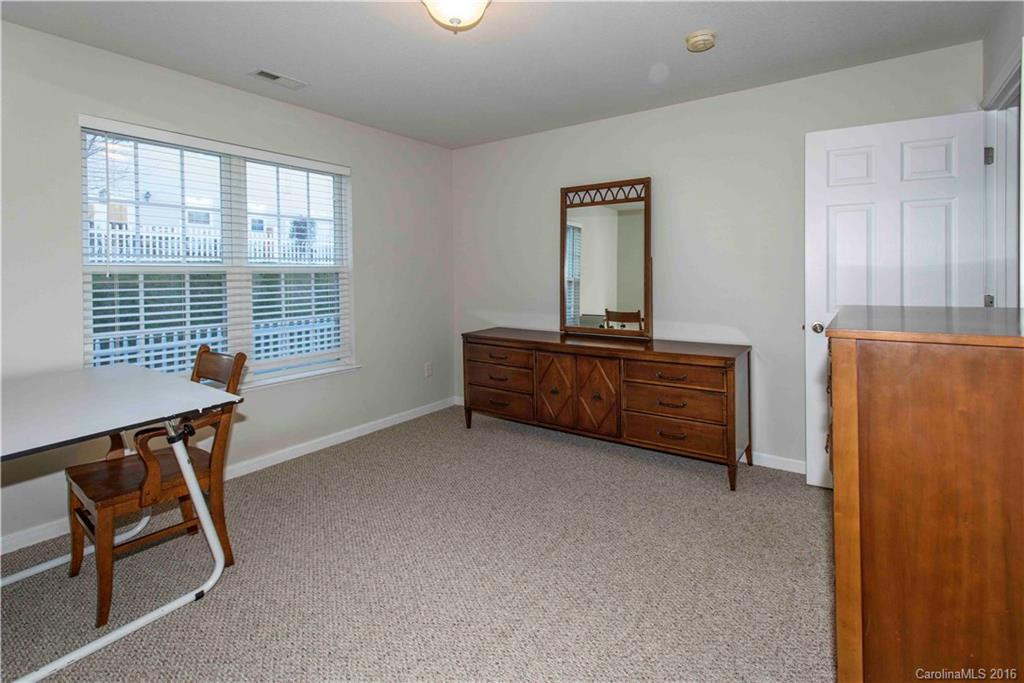 98 Sunny Meadows Boulevard #UNIT 46 BLD C-J - Photo 15