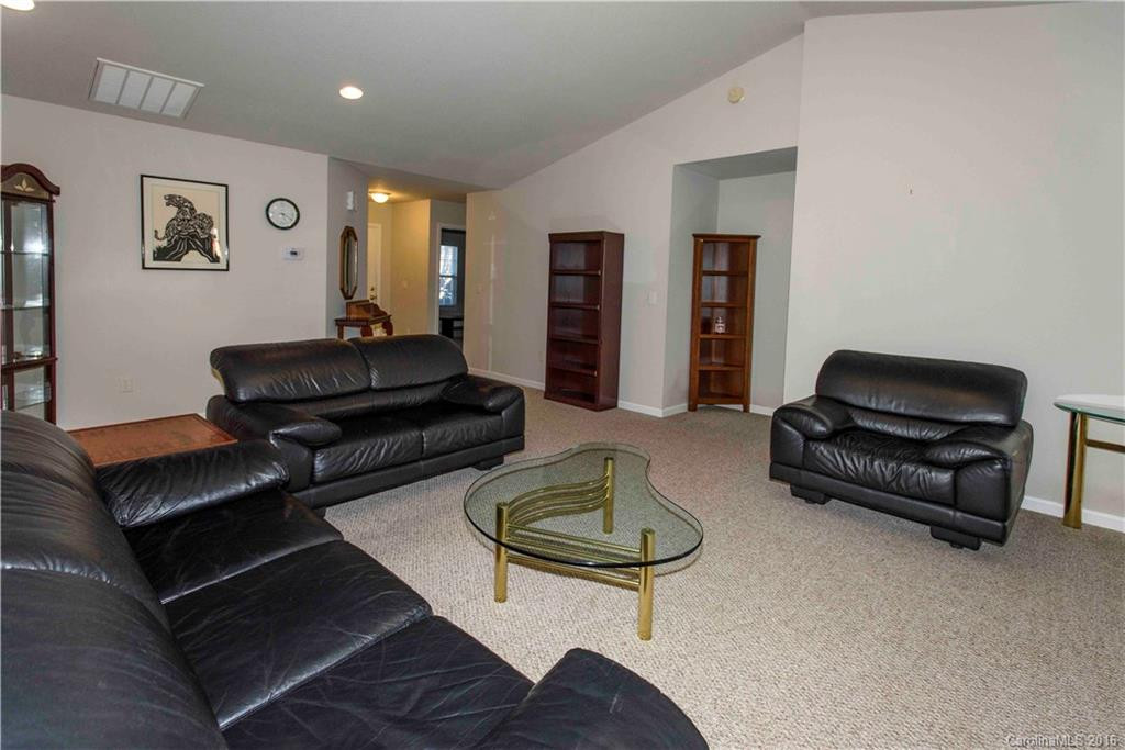98 Sunny Meadows Boulevard #UNIT 46 BLD C-J - Photo 20