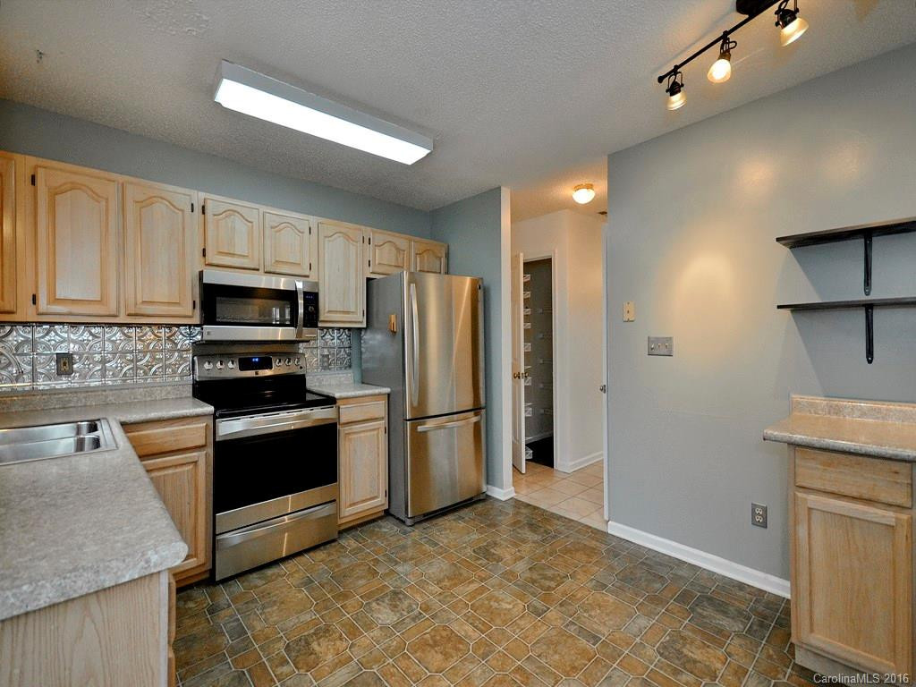 116 Hyacinth Lane - Photo 9